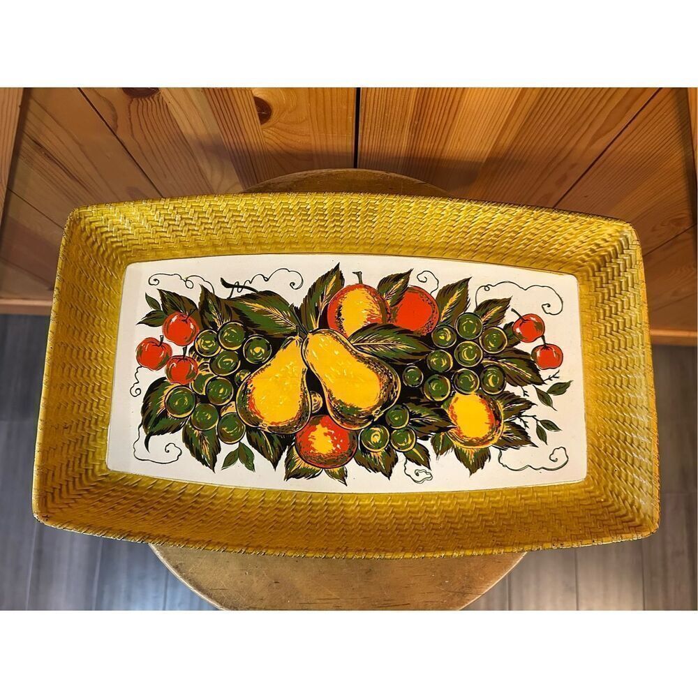 Nevco 3415 Curve Edge Rectangle Tray Fruit Motif Plastic VTG Faux Rattan Japan (